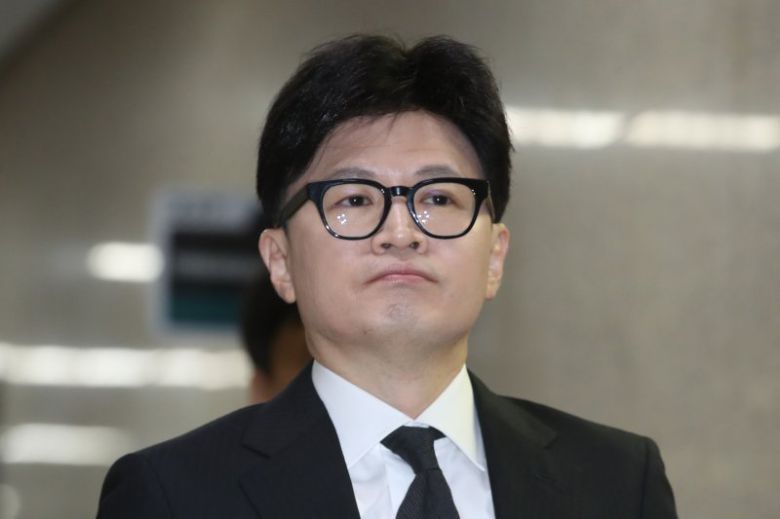 한동훈 국민의힘 대표가 5일 오전 서울 여의도 국회에서 열린 최고위원회의에 참석하고 있다. 2024.12.5/뉴스1 ⓒ News1 이광호 기자 /사진=뉴스1