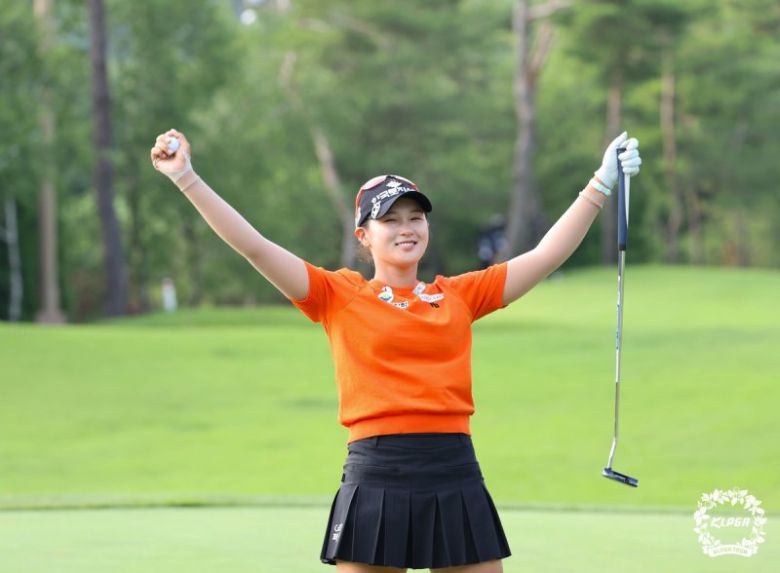 지난해 시즌 3승을 거둔 박현경. KLPGA 제공