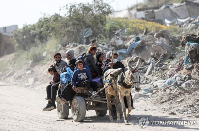 피난길. 연합뉴스