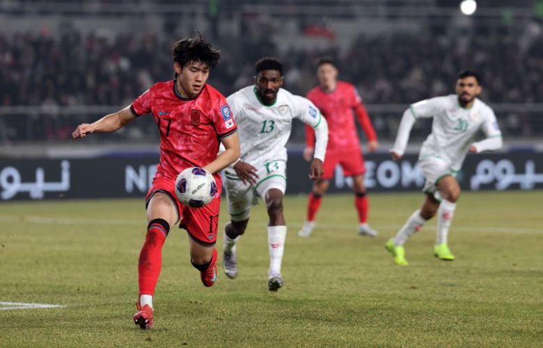 지난 20일 오후 경기 고양시 고양종합운동장에서 열린 2026 국제축구연맹(FIFA) 북중미 월드컵 아시아 3차 예선 B조 7차전 대한민국과 오만의 경기에서 대한민국 배준호가 드리블하고 있다. 뉴스1