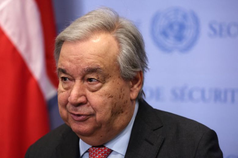 안토니오 구테흐스 유엔 사무총장이 3일(현지시간) 미국 뉴욕 유엔 본부에서 열린 기자회견에서 최근 현안들에 대해 입장을 밝히고 있다. 로이터 연합뉴스