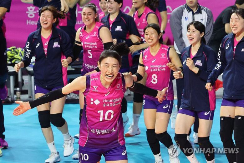 김연경, 과연 오늘 인천에서 웃을까.연합뉴스