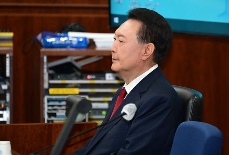 윤석열 전 대통령이 지난 4월 21일 서울 서초구 서울중앙지법에서 열린 형사재판 2차 공판에 출석해 있다. [사진공동취재단] 연합뉴스