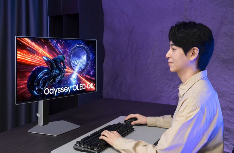 세계 최초 500Hz 주사율이 적용된 OLED 게이밍 모니터 '오디세이 OLED G6'. 삼성전자 제공