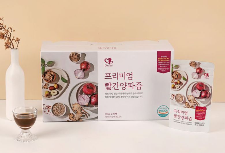 전남도농업기술원은 맛과 기능성을 모두 갖춘 '기능성 표시제 양파즙'<사진>을 새로 개발해 26일 본격 출시한다고 밝혔다. 전남도농업기술원 제공