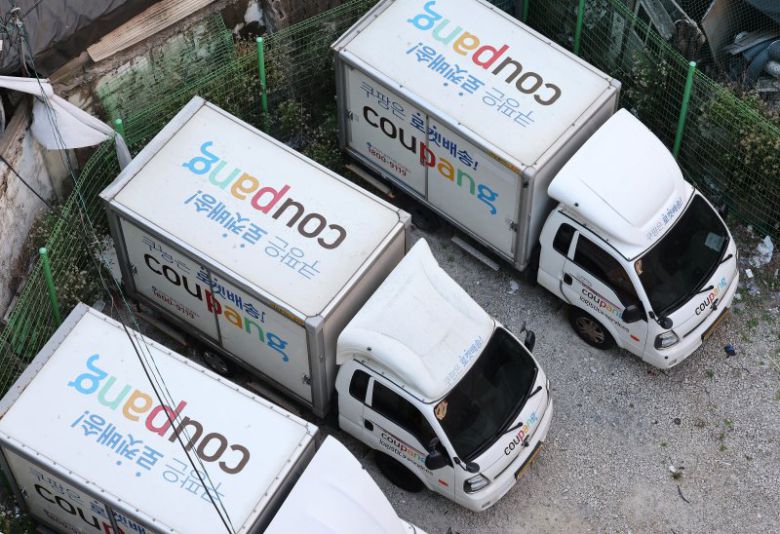 6일 서울 시내의 주차장에 쿠팡 배송트럭이 주차돼 있다. 2024.11.6/뉴스1 ⓒ News1 이동해 기자 /사진=뉴스1