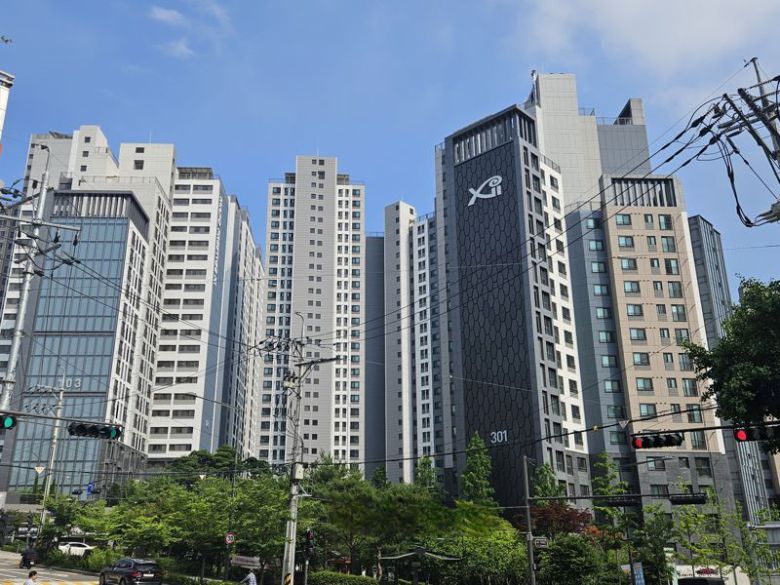 27일 서울시 마포구 염리동의 마포 프레스티지 자이 전경. 사진=최가영 기자