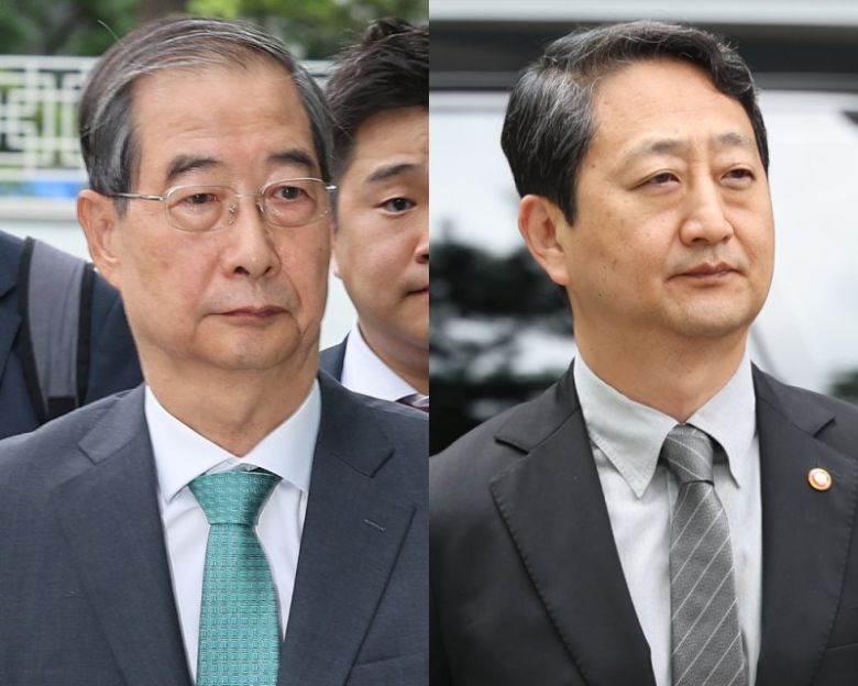 한덕수 전 국무총리(왼쪽)과 안덕근 산업통상자원부 장관이 2일 내란특검 조사를 받기 위해 각각 서울 서초구 서울고검 청사로 출석하고 있다. 2025.7.2 /사진=뉴스1