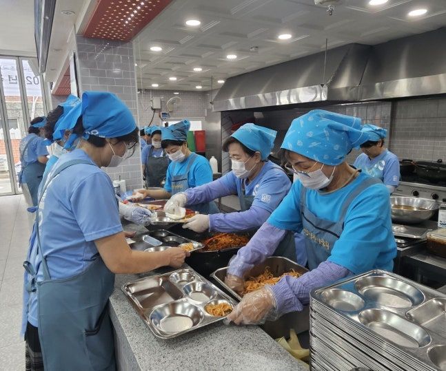 임영웅 팬클럽 부산영웅시대 '스터디하우스', 47차 정기 봉사활동. 스터디하우스 제공