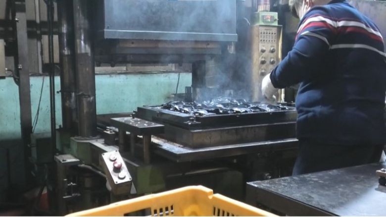 미신고 대기배출시설인 가황시설을 설치·운영하면서 대기오염물질을 배출하는 사업장 모습. 부산시 제공