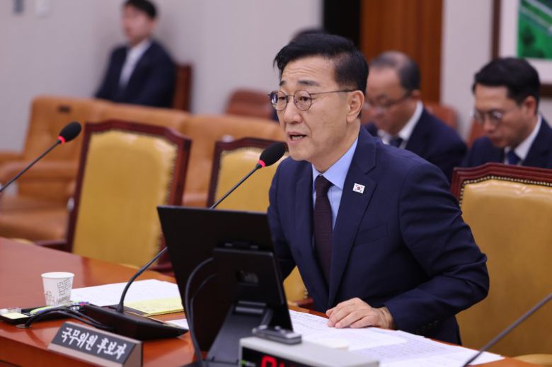 김윤덕 국토교통부 장관 후보자가 29일 오전 서울 여의도 국회 국토교통위원회에서 열린 인사청문회에서 의원 질의에 답하고 있다. 뉴시스