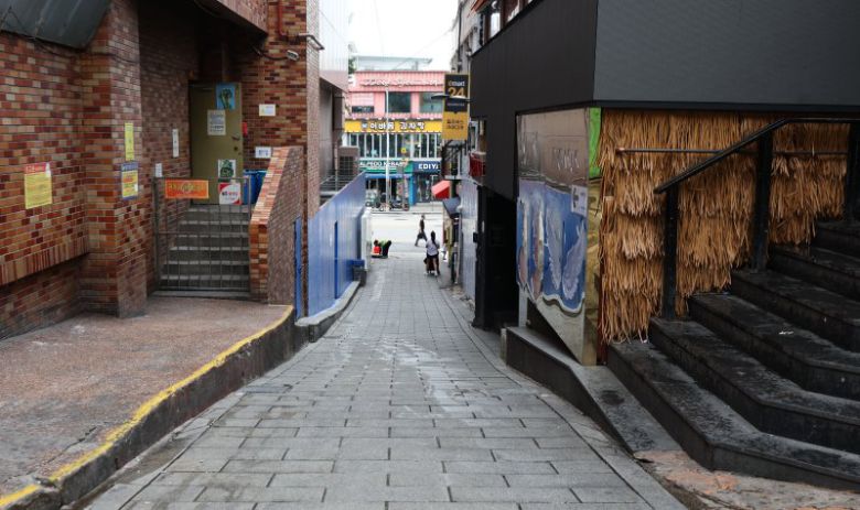 10·29 이태원 참사가 발생한 지 1천일째를 맞은 지난 24일 서울 용산구 이태원의 10.29 기억과 안전의 길 모습. /사진=연합뉴스