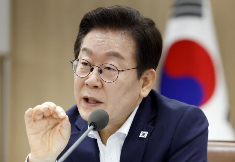 이재명 대통령이 22일 서울 용산 대통령실 청사에서 열린 제1회 국가과학기술자문회의 전원회의에서 발언하고 있다. 뉴시스