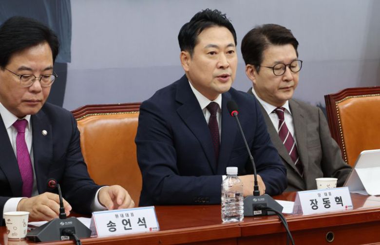 국민의힘 장동혁 대표가 11일 서울 여의도 국회에서 열린 최고위원회의에서 발언하고 있다. 사진=박범준 기자