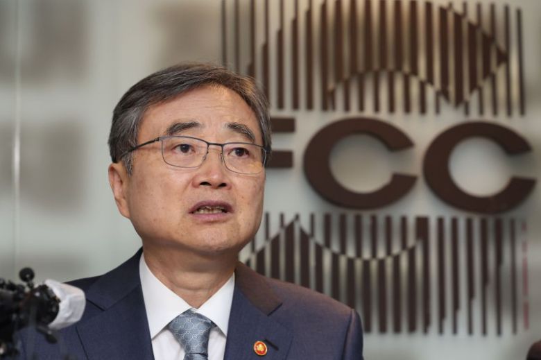 조현 외교부 장관이 19일 오후 서울 중구 프레스센터에서 열린 외신기자 간담회에서 발언하고 있다. /사진=뉴시스