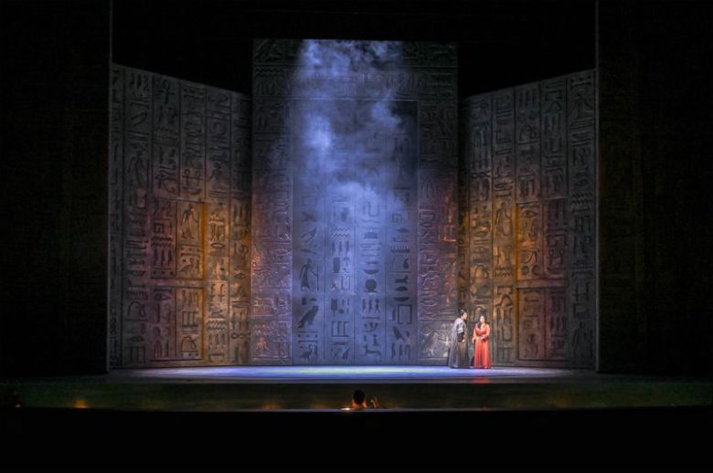 오페라 아이다. 파이낸셜뉴스와 창단 40주년을 맞은 서울시오페라단이 공동 주최한 오페라 '아이다'가 13일 서울 종로구 세종문화회관 대극장에서 화려한 막을 올렸다. 세종문화회관 제공