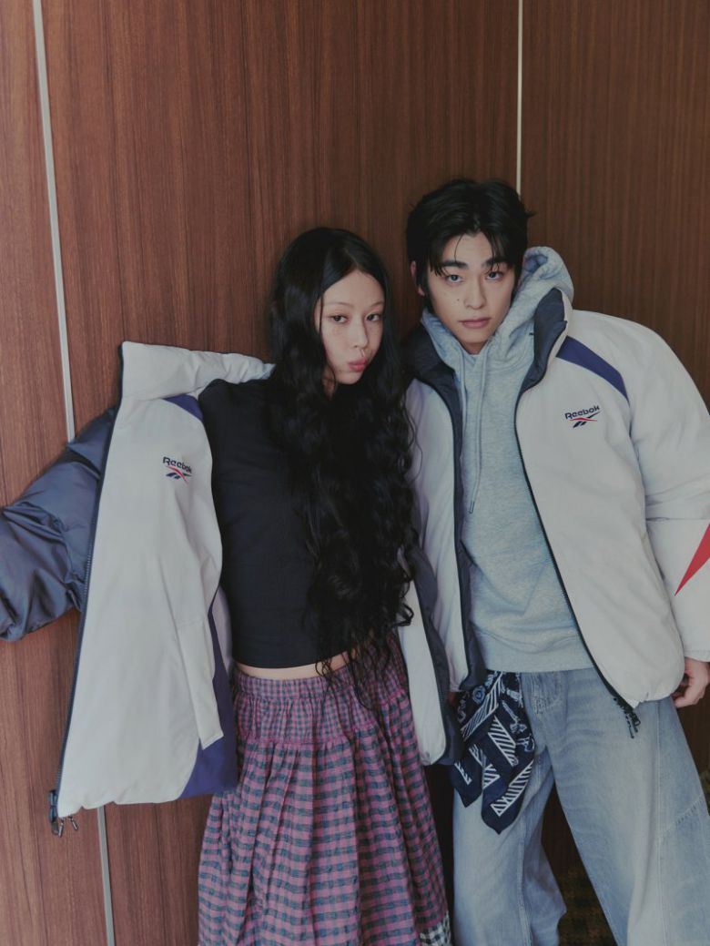 리복 벡터 리버서블 볼패딩 LF 제공                                  헤지스 여성 리버서블 경량 다운 셔켓                                  유라고 리버서블 시어링 패디드 코트                                  108파운드 몰리 리버서블 무스탕. LF 29CM 제공