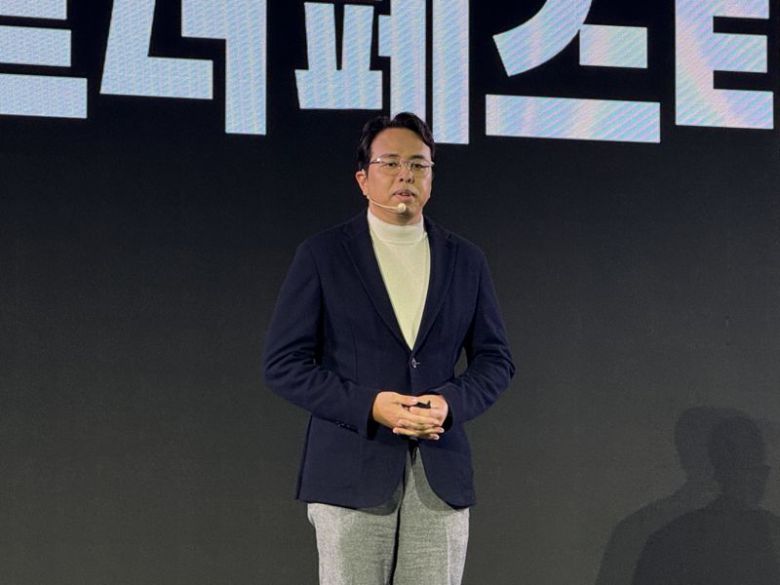 김범석 우아한형제들 최고경영자(CEO)가 8일 오전 서울 서초구 aT센터에서 열린 '배민파트너페스타' 키노트 세션에 나서 발언하고 있다. 사진=주원규 기자