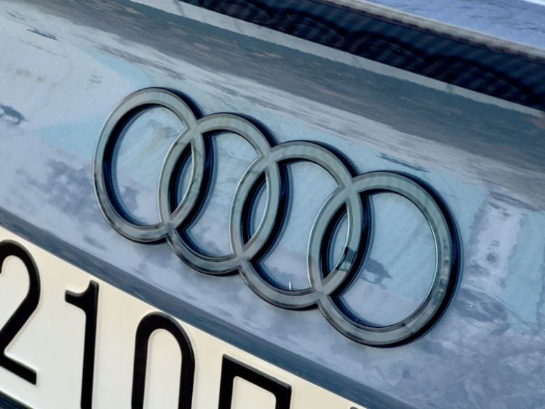 더 뉴 아우디 RS 3. /사진=김동찬 기자.                                  더 뉴 아우디 RS 3. /사진=김동찬 기자.                                  더 뉴 아우디 RS 3. /사진=김동찬 기자.                                  더 뉴 아우디 RS 3. /사진=김동찬 기자.