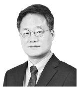 전용기 산업부장·산업부문장