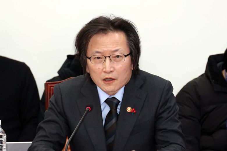 주병기 공정거래위원장이 30일 국회에서 열린 경제형벌 민사책임 합리화 제2차 당정협의에 참석해 발언하고 있다. 사진=서동일 기자