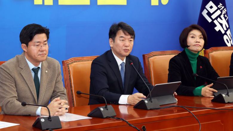 더불어민주당 문진석 원내대표 대행이 8일 서울 여의도 국회에서 열린 정책조정회의에서 발언하고 있다. 사진=서동일 기자