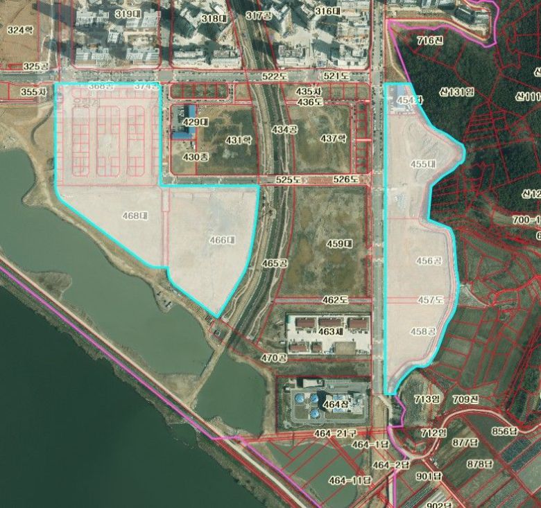 전남도는 지난해 말 기준 전남 토지 면적은 1만2364㎢, 593만 필지로, 전년에 비해 축구장 크기(105m×68m)의 168배에 해당하는 1.2㎢가 늘었다고 20일 밝혔다. 사진은 무안 오룡지구 토지 면적 증가 지역 모습. 전남도 제공