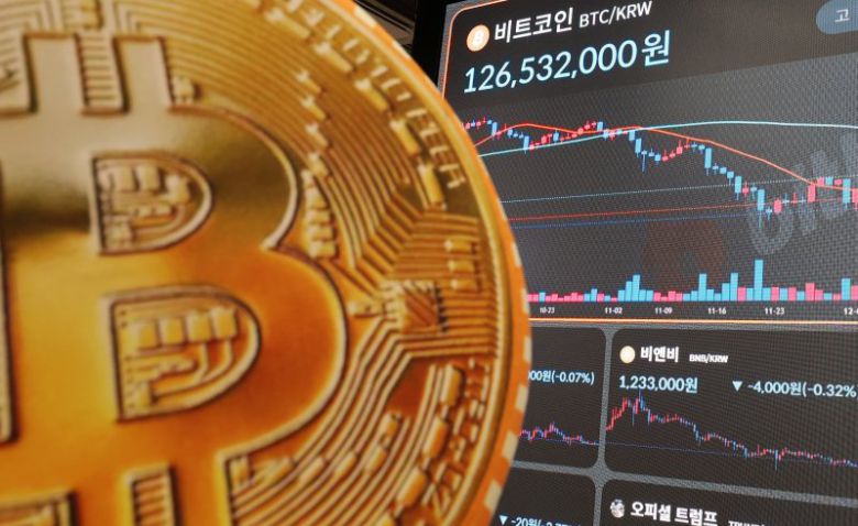 서울 강남구 빗썸라운지 강남점 전광판에 비트코인 시세가 표시되고 있다. 사진=뉴시스