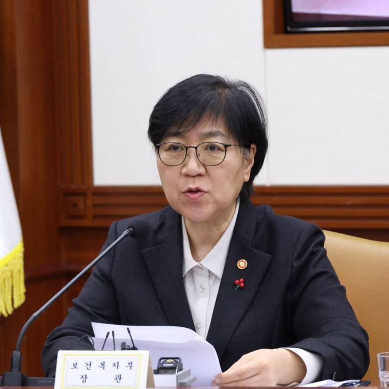 정은경 보건복지부 장관이 21일 서울 종로구 정부서울청사에서 열린 경제관계장관회의에서 발언하고 있다. 사진=서동일 기자