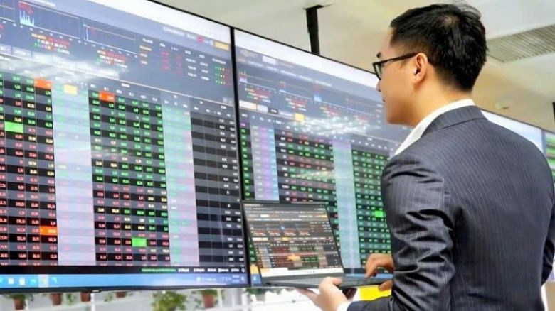 한국계 증권사인 한국투자증권(KIS)과 미래에셋증권 베트남 법인이 2025년 전년 대비 크게 개선된 경영 실적을 기록했다. 베트남 정부 제공