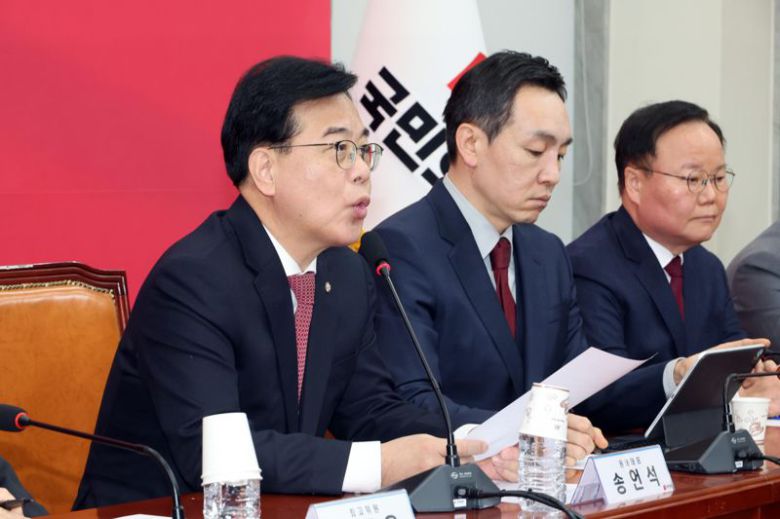 송언석 국민의힘 원내대표가 26일 국회에서 열린 최고위원회의에서 발언을 하고 있다. 사진=박범준 기자