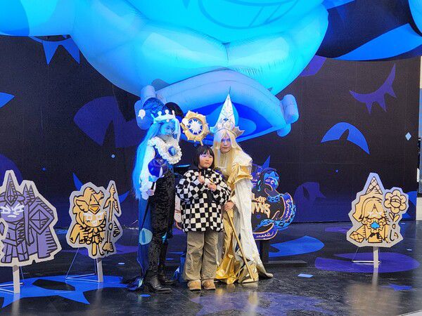 - 어린아이들도 부모님과 함께 많이 방문했다