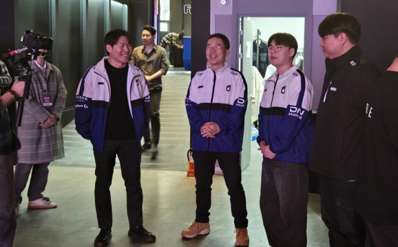 - 선수, 팬들과 직접 소통하기 위해 서수길 SOOP 대표도 경기장을 방문했다