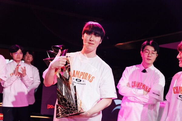 OPPO POS로 선정된 한화생명e스포츠 ‘제카’ 김건우