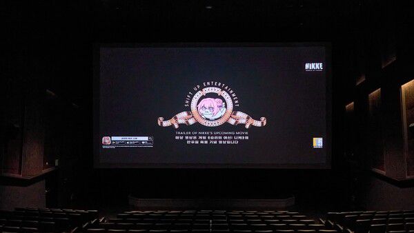 - 홍북이와 함께 니케 마스코트로 자리를 잡은 도로롱