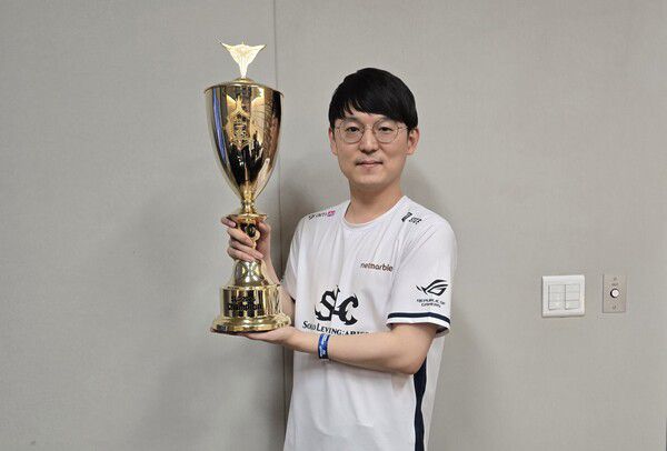 - SLC 2025 우승자 오릉