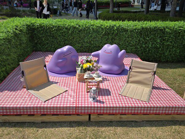 - 산뜻하게 피크닉 메타몽으로 시작