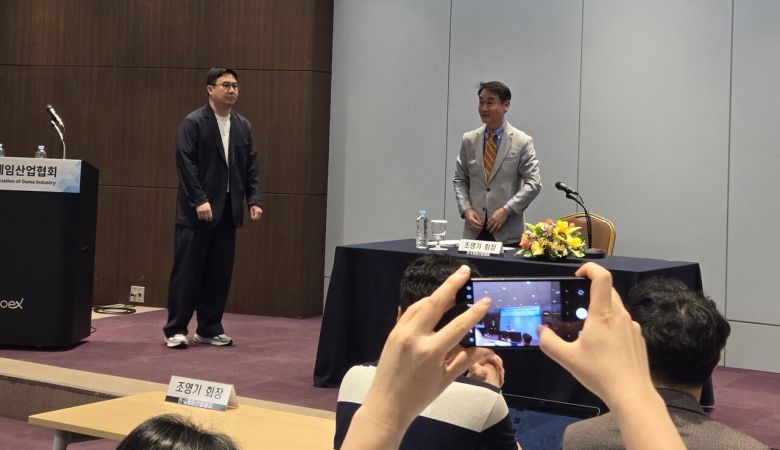 - 한국 게임 산업 발전 기여에 노력을 약속한 조 회장