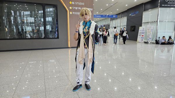 - 붕괴: 스타레일 '어벤츄린'