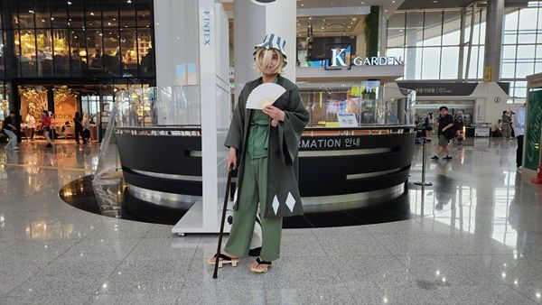 - 블리치 '우라하라 키스케'