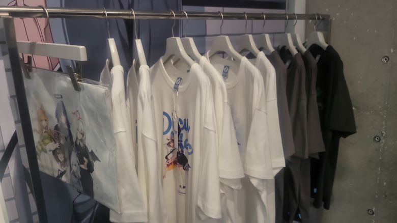 - 사이즈별로 자유롭게 비교해 보고 구매할 수 있었다.