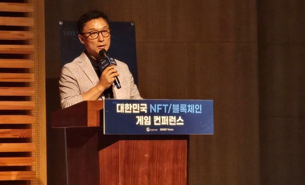 - 이택수 한국게임미디어협회 회장