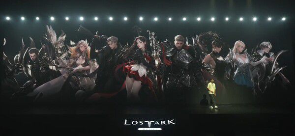 - 중앙의 소드마스터를 비롯해 총 8개의 클래스를 공개했다