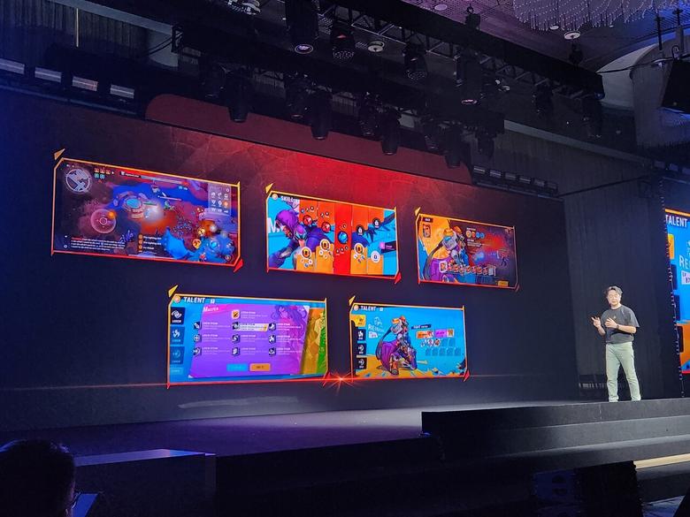 - 더 나은 게임이 되기 위해 여러 번의 UI 수정 작업을 거쳤다