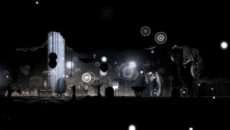 - 웜의 재탄생으로 곤충들 앞에 나타난 페일 킹