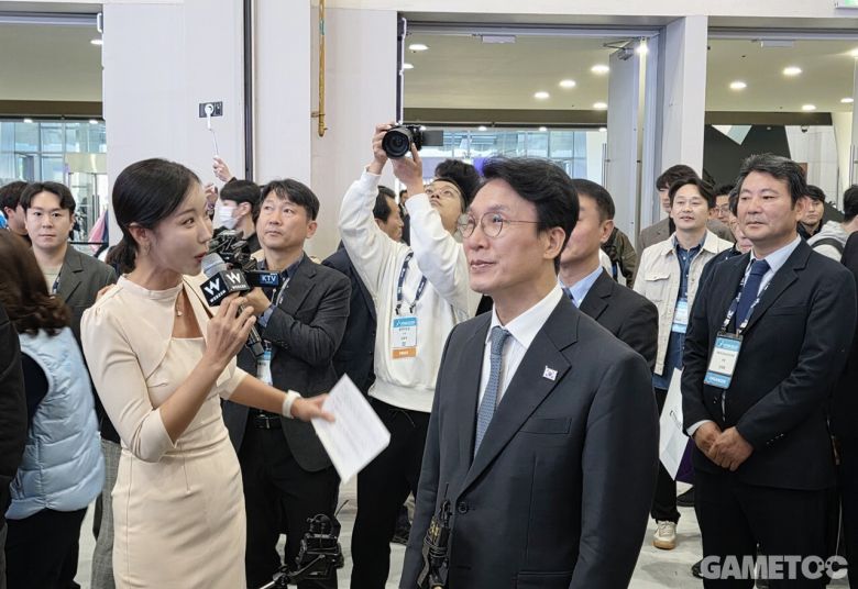 지스타 2025 찾은 김민석 국무총리 (사진=게임기자클럽)