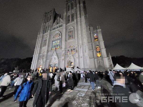 정말 높은 퀄리티 덕분에 돈 아깝다는 생각이 정말 1도 들지 않았다 / 게임와이 촬영