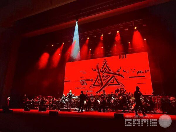 칼날 작전 공연의 모습 / 요스타 제공