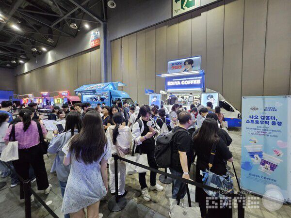 푸드존도 QR 코드를 통한 예약제로 진행되어 불편함을 최소화 했다 / 게임와이 촬영