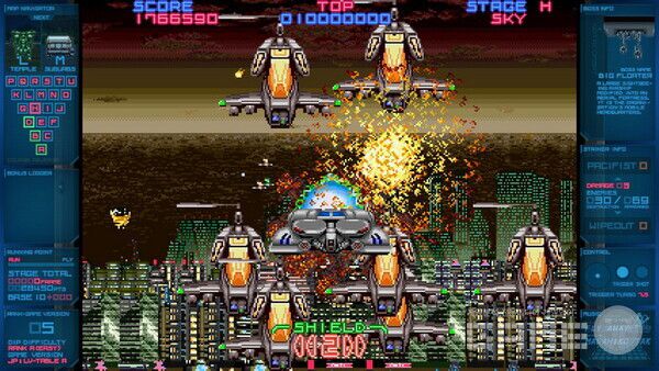 한땀 한땀 도트 장인들의 정성이 담겨있다